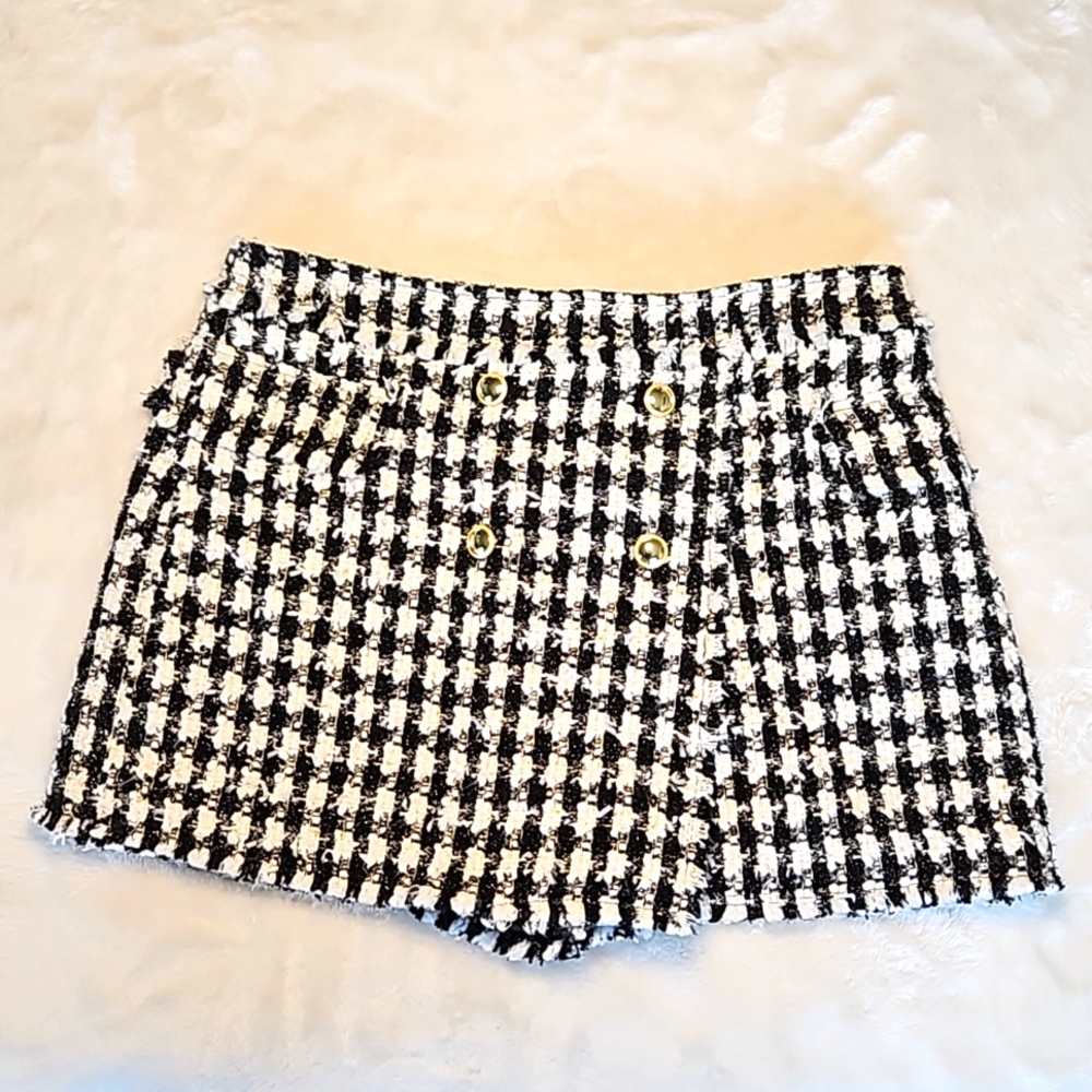 House of Harlow Black and White Skort - Sz Large *EUC*
